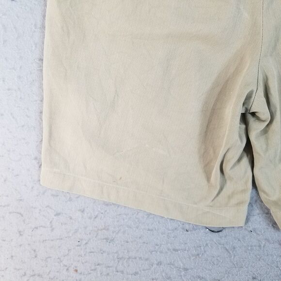 Tommy Bahama silk shorts men's 33 x 8.5 light green flawed - Picture 10 of 13
